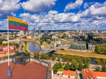 Литва почала поетапну заборону реклами азартних ігор