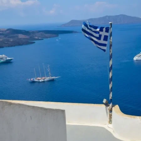 Греція запускає автоматичні обмеження для неповнолітніх: заборона соцмереж і онлайн-казино