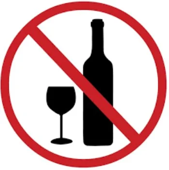 Надмірне вживання алкогольних напоїв.