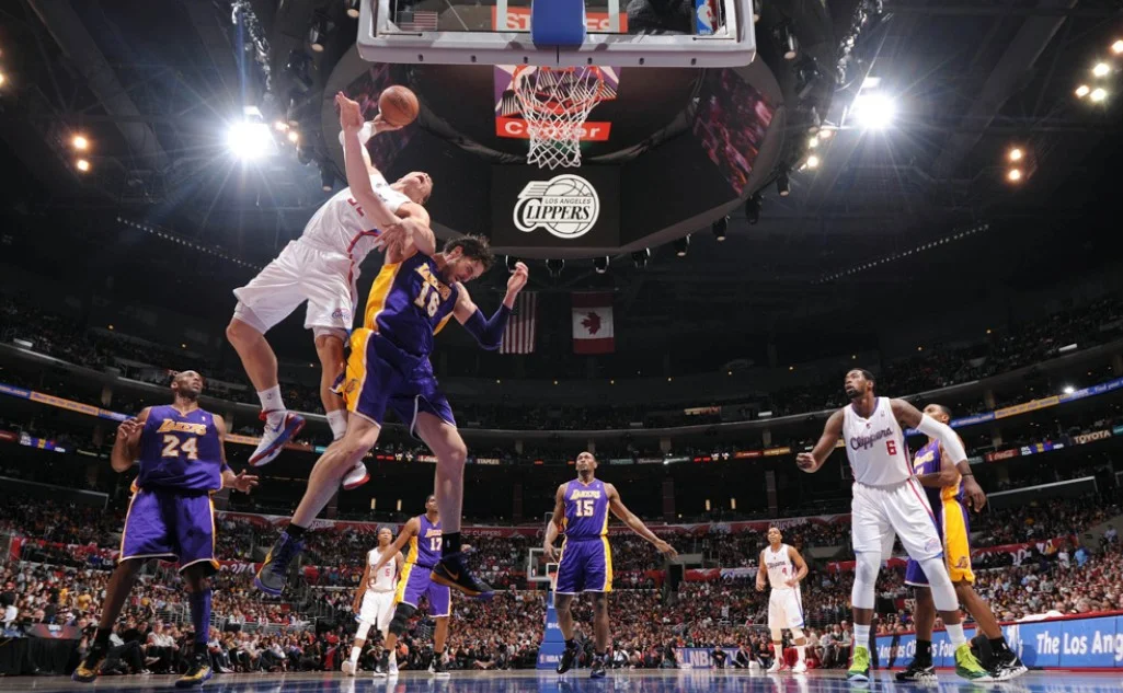 Команди в стадії розбудови