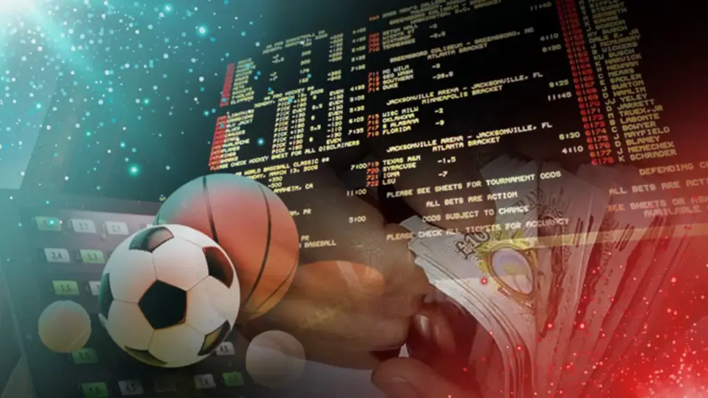 Спортивные мячи, деньги и букмекерское табло с коэффициентами.