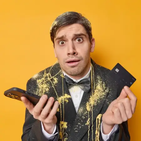 Греція почала переслідувати блогерів за рекламу нелегальних казино: під слідством вже 18 інфлюенсерів 