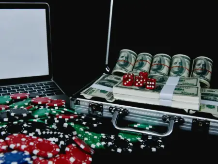 Ринок азартних ігор та фінансів у червні 2026: анулювання ліцензій FAVBET, штрафи НБУ та нові обмеження 